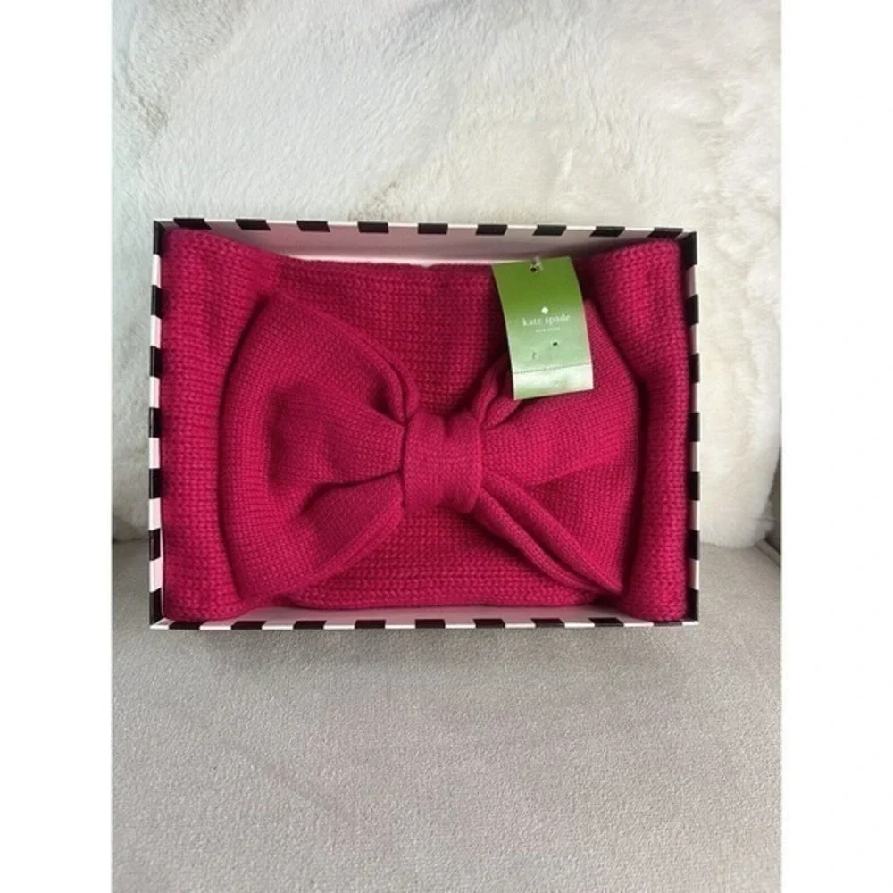 NWT Kate Spade Gathered Bow Neckwarmer Sweetheart Pink Knit